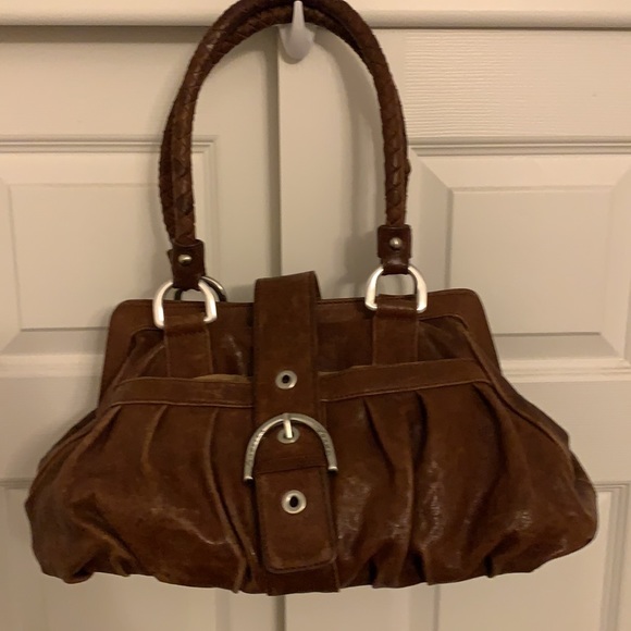 Isabella Adams - Picture 5 of 5